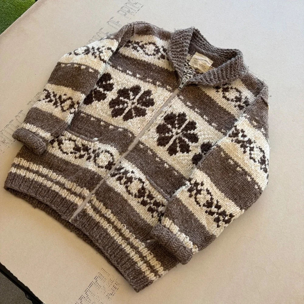 Vintage Cowichan Indian Hand Knit Wool Sweater Jacket